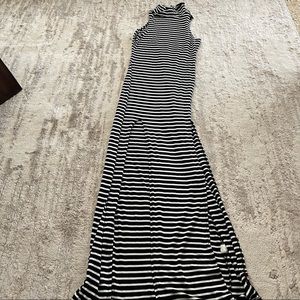 Maxi dress with stripes size small